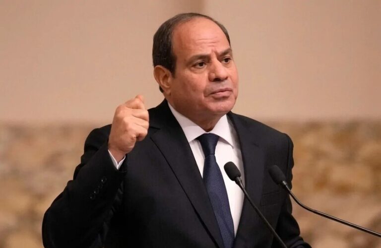 السيسي يوجه بإدراج الذكاء الاصطناعي كمادة إلزامية في التعليم المصري