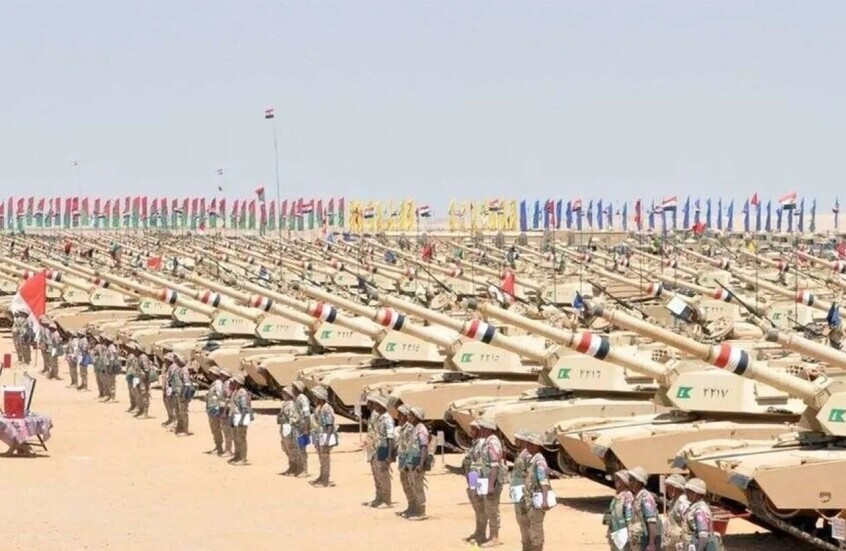 قلق في إسرائيل من قوة مصر المدرعة مصر تتربع على عرش القوات المدرعة في أفريقيا.