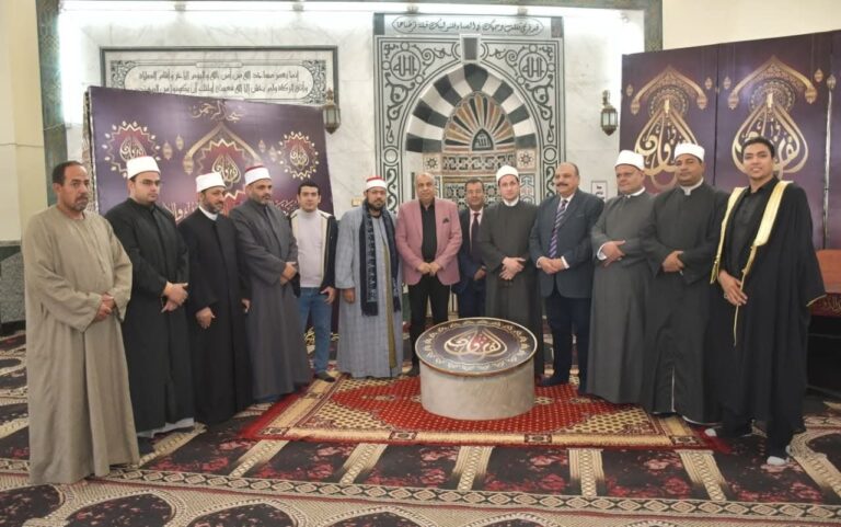 أصوات من السماء.. 95 متسابقًا يتنافسون في الابتهال والإنشاد الديني في أول أيام مسابقة بورسعيد الدولية