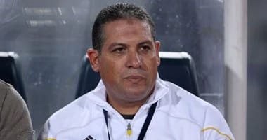 قبل مواجهة استراليا المرتقبة … وفاة شقيق طارق سليمان مدرب منتخب مصر